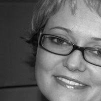 Linda Kelly Email & Phone Number