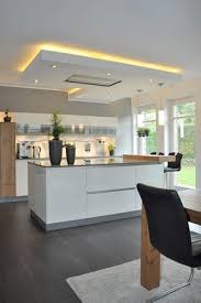 Die Neue Kuche Der Familie Guntlisbergen In Kleve Haus Kuchen Moderne Kuche Kuchen Design
