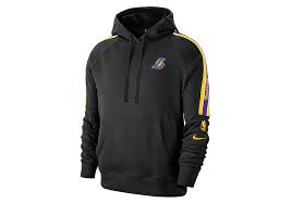 Sweater pullover im winter style. Nike Nba Los Angeles Lakers Courtside Pullover Hoodie Black Fur 72 50 Basketzone Net