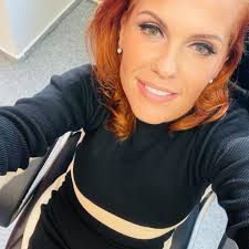 Marcela Canecka v: ľudia