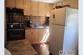 We have all the best ronkonkoma restaurants listings and tons of restaurant reviews, plus local restaurant tweets. 83 Duncan Ave Ronkonkoma Ny 11779 Mls 3119486 Coldwell Banker
