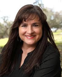 Nova Burns's Instagram, Twitter & Facebook