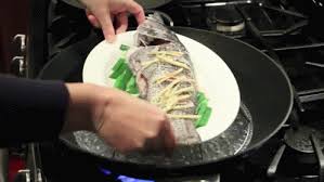 Here are six healthy, tasty ways to prepare fish. Steamed Fish Gif Steamed Fish Seafood Discover Share Gifs