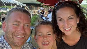 Greta Lowther's Instagram, Twitter & Facebook