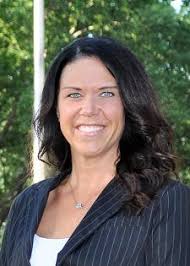 Crystal Brady's Instagram, Twitter & Facebook