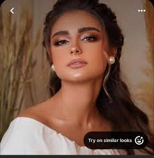 Who can do makeup for a wedding in Alexandria, Louisiana?