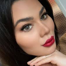 FAMECOLORS Contour Hazel Tageslinsen