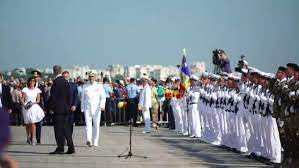 Ca în fiecare an, activitățile dedicate zilei marinei se vor derula începând cu ziua de sâmbătă, 11 august, în portul militar mangalia și se vor încheia, marți 15 august, în portul turistic mangalia. Ziua Marinei 2018 Iohannis A Vorbit Despre Securitatea RegionalÄƒ La Cel Mai Mare Spectacol Naval Al Anului Video Stirileprotv Ro