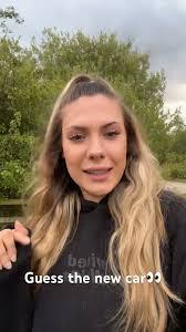 Georgia Singleton's Instagram, Twitter & Facebook