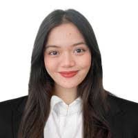 Grace Guinto's Instagram, Twitter & Facebook