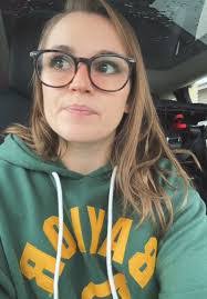 Bethany Bott's Instagram, Twitter & Facebook