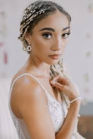 Boucles d'oreilles en perles Maeve, Boucles d'oreilles décoratives pour la  mariée, Bijoux de mariage, Boucles d'oreilles en perle, Boucles d'oreilles  en quartz rose, Boucles d'oreilles délicates en or, Bijoux de mariée -