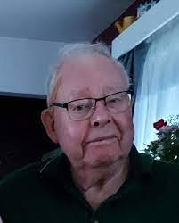 Peter Camp's Instagram, Twitter & Facebook