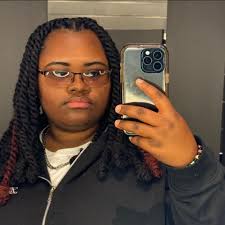 Islanders voting based