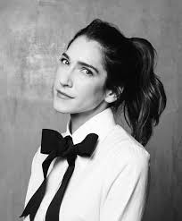 Jacqueline Gunn's Instagram, Twitter & Facebook