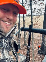 Starting to get the teams together for the Hicksville wooden bat tournament  (put together by the man, myth, legend Justin Kuhn) and found pictures from  last year that show how truly fun