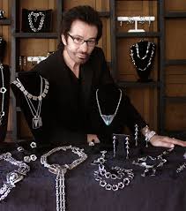 Early memories involve dancing with his sister in their family home. George Chakiris The Greek Who Won An Oscar And A Golden Globe Ellines Com
