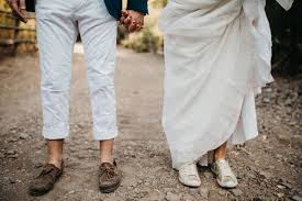 The 7 Best Shoes To Wear Without Socks In 2020 Sportsly Girls White Dress Wedding Photography Styles Nice Shoes