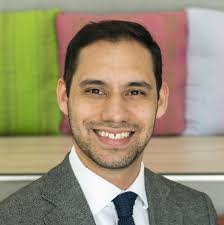 Jamie Lampman's Instagram, Twitter & Facebook