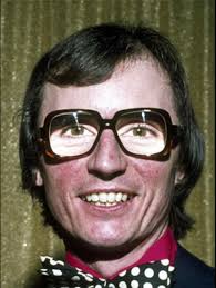 Locally available glasses similar to these?