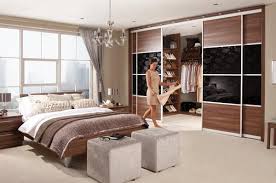 This is a common feature in many modern here at modular closets, we love helping homeowners maximize the space they have available and create homes that feel expansive and stylish. 33 Walk In Closet Design Ideas To Find Solace In Master Bedroom