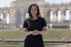 May 10, 2021 · gefühle unterdrücken oder zulassen? Journalistin At Manuela Raidl Moderiert Puls 24 Sommergesprache