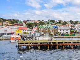 The archipelago takes its name from the falkland sound, the strait separating the two main islands; Malvinas Quien Gano Por La Fuerza Solo Gano Una Etapa
