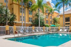 After booking, all of the property's details, including telephone and address, are provided in your booking confirmation and your account. Hotel In Orlando Fl Quality Suites Official Site