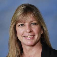 Debra Naylor's Instagram, Twitter & Facebook