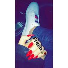 Pin By روجين On رمزيات بنات Trendy Nails Stylish Girl Fashion Beauty
