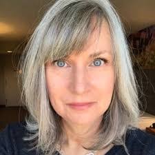 Kelly Kollar's Instagram, Twitter & Facebook