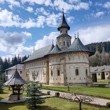 Putna, judeţul suceava o manastire aparte pe plaiurile moldovenesti este putna, . MÄƒnÄƒstirea Putna Photos Facebook