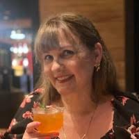 Sonia Bray's Instagram, Twitter & Facebook