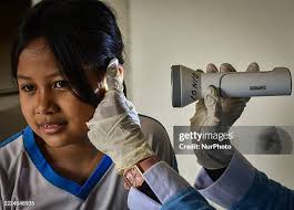 22,093 Therapist Working With Kids Stock Photos, High-Res Pictures, and  Images