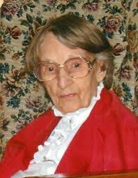 Lisa Tumbleson's Instagram, Twitter & Facebook