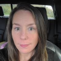 Nicole Bisbee's Instagram, Twitter & Facebook