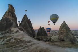 Saya akan mengemukakan penyelesaian dalam topik ini wow cappadocia 13.permainan ini tersedia dalam permainan dan itunes store dan terdiri dari mencari. Cappadocia Hot Air Balloon How To Choose The Right Company