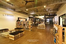 Kado wisuda hadiah animasi unik boneka couple jual flanel. Cat In The Box The Centre For Asian Photographers The School Jaya One Malaysian Flavours