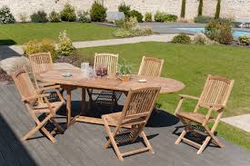 Les chaises, bancs et fauteuils en bois se déclinent en plusieurs modèles (canapé suspendu, chaise globo, balancelle, banc de jardin, fauteuil de metteur en scène, etc.) pour votre plus grand bonheur. Salon Jardin Teck Table Ovale 200x100cm 4 Chaises 2 Fauteuils Summer Ensemble Repas Pier Import