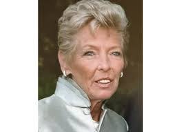 Deanna Mullen's Instagram, Twitter & Facebook