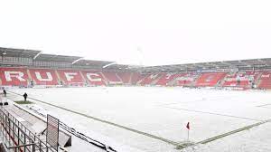 Rotherham vs cardiff postponed due to snow but visitors take advantage with snowball fight on pitch. Match Postponed Rotherham United Vs Cardiff City Cardiff