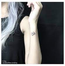 Om Symbol Yoga Tattoos For Women Om Symbol Yogatattoosforwomenomsymbol In 2021 Yoga Tattoos Tattoos Om Tattoo Design