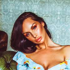 A list of tweets where s66 cams was sent as @zarasaintblack. Team S66 On Twitter Your Day Is Going To Fly By If You Get In Touch With These Babes 10 00 20 00 Paigeyep 11 00 22 00 Jamie Jones 11 30 22 00 Emilyblakebs