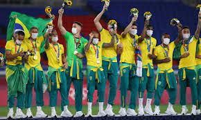 A equipe acabou na 5ª colocação. Hx72qgkbxkbwim