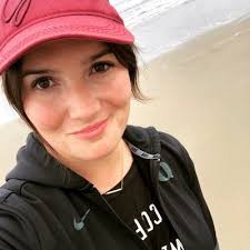 Heather Trowbridge's Instagram, Twitter & Facebook