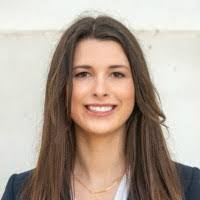 Stephanie Dowse's Instagram, Twitter & Facebook