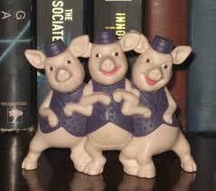 The search stops when fiona is captured by thelonious. Percy S Fast Food Toy Stories Three Little Pigs Shrek Mcd