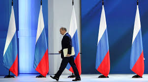 Выплату получат родители 20 млн детей. Putin Poruchil Vyplatit Semyam Po 10 Tysyach Rublej Na Shkolnika Gazeta Ru Novosti