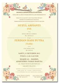 Konsep Undangan Pernikahan Indonesia Fifi Teddy Wedding Invitation Contoh Undangan Pernikahan Undangan Pernikahan Undangan Pernikahan Lucu