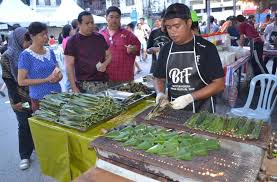 The picture of beautiful philippine tourist that strolling around the penang international food festival. Thailand Penang Street Food Festival In Bangkok A Huge Hit The Star